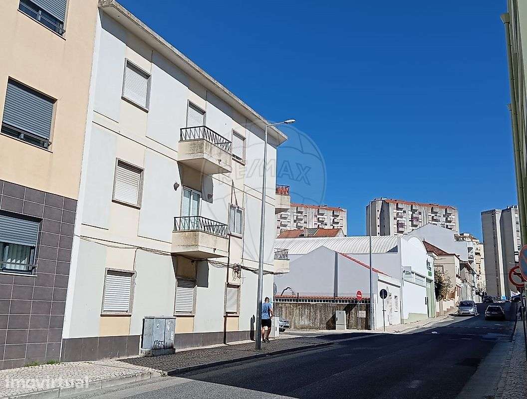 Apartamento T3 para arrendamento - Grande imagem: 2/17