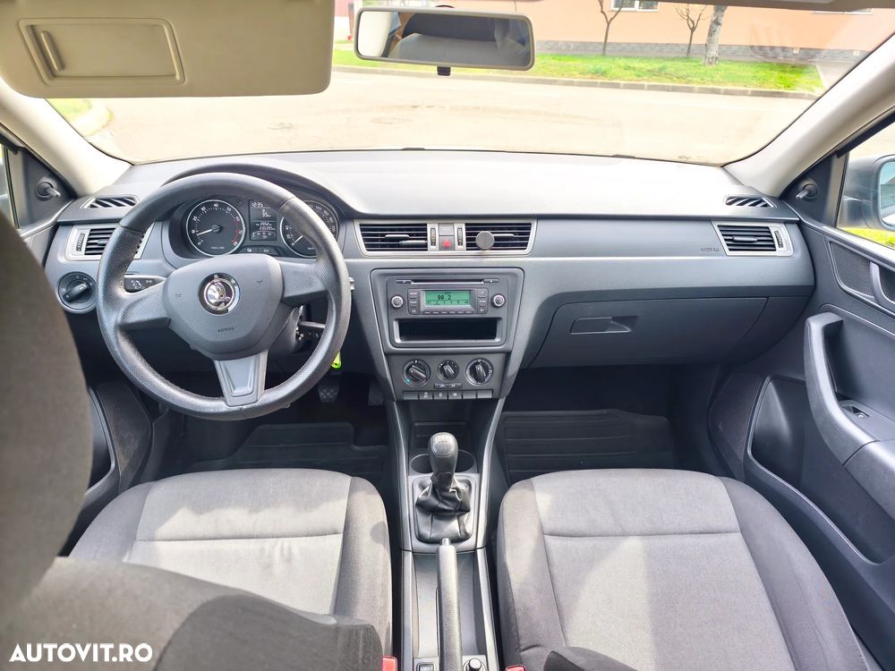 Skoda RAPID 1.2 TSI Active - 8