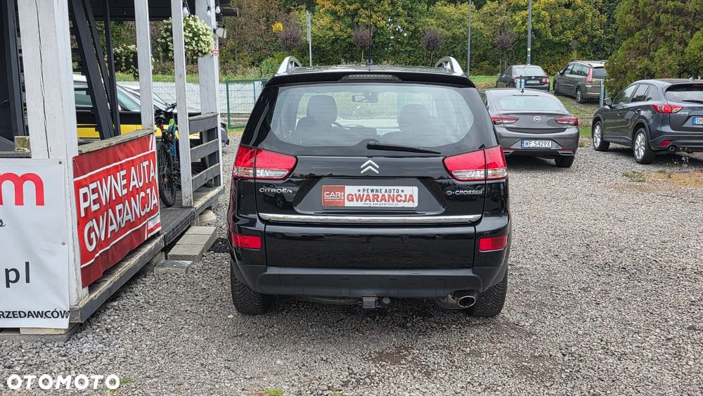 Citroën C-Crosser 2.4i CVT Exclusive - 27