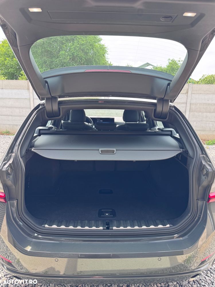 BMW Seria 3 318d Aut. Sport Line - 10