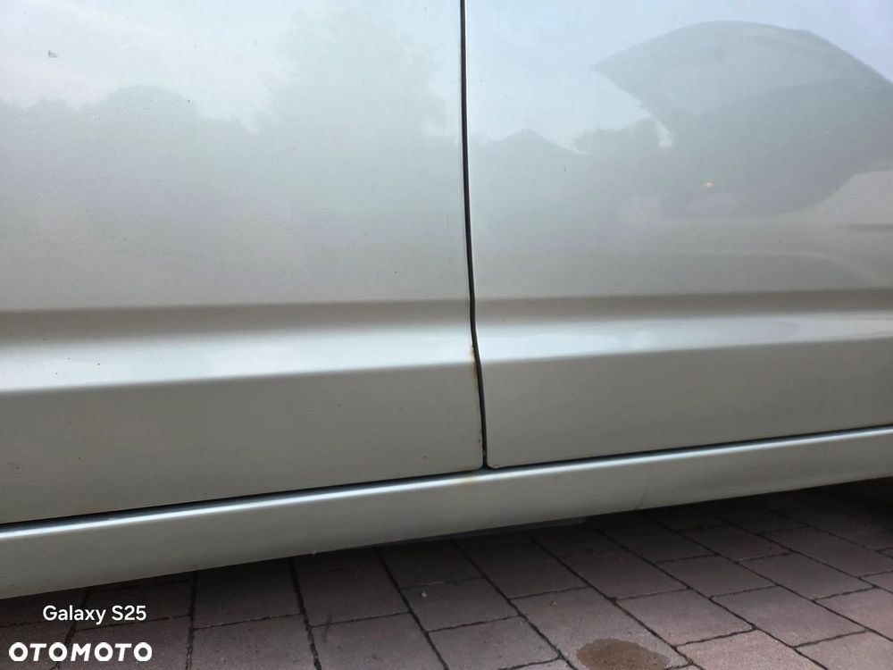 Toyota Prius - 20