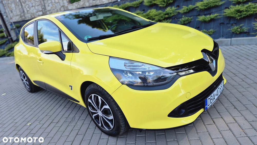 Renault Clio - 15