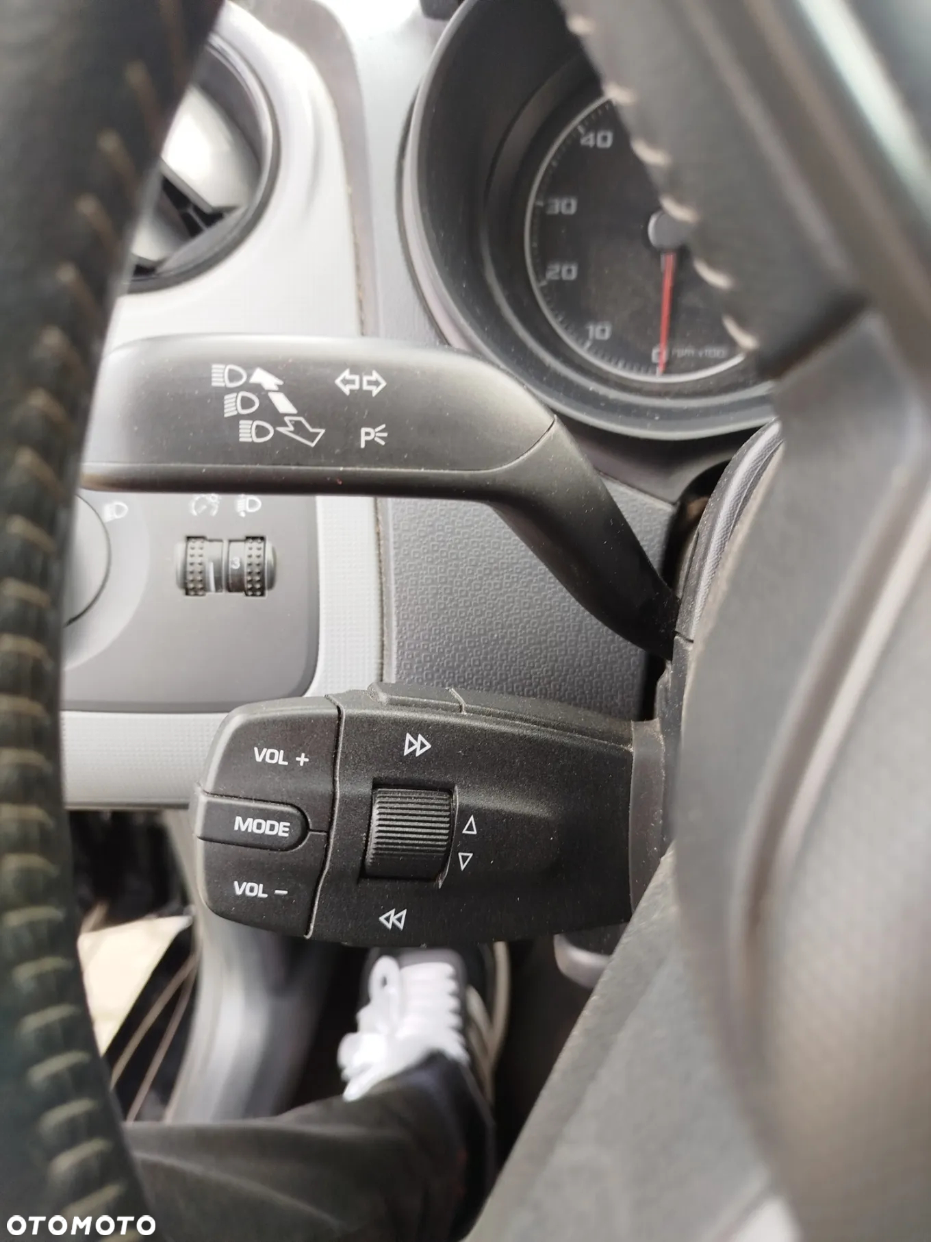 Seat Ibiza 1.4 16V i-Tech - 14