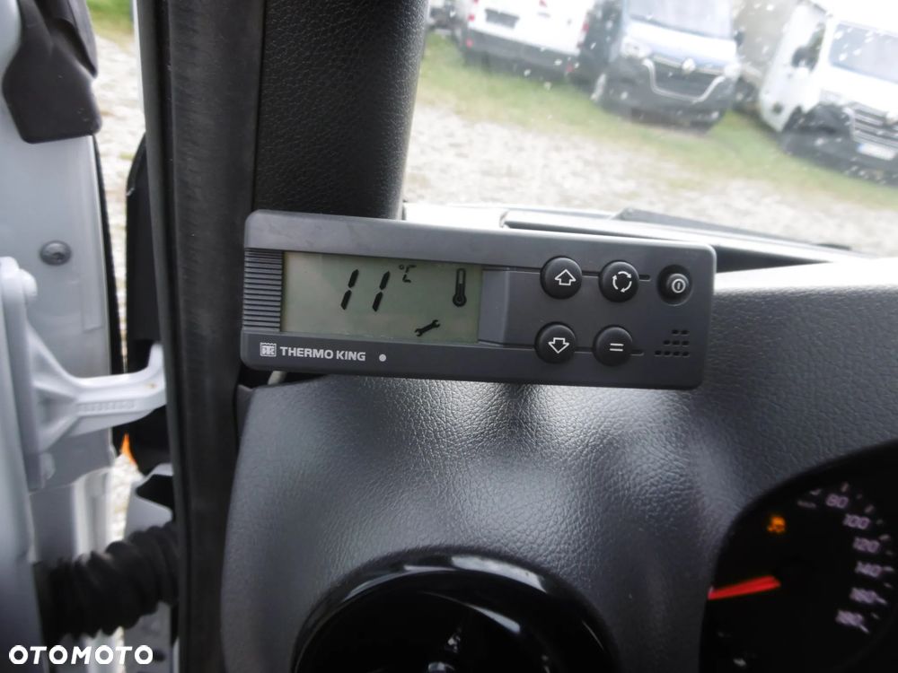 Mercedes-Benz Sprinter - 8