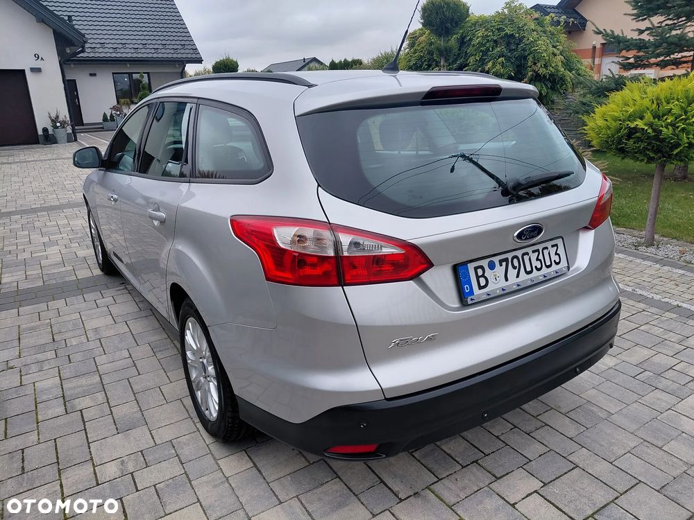 Ford Focus - 13