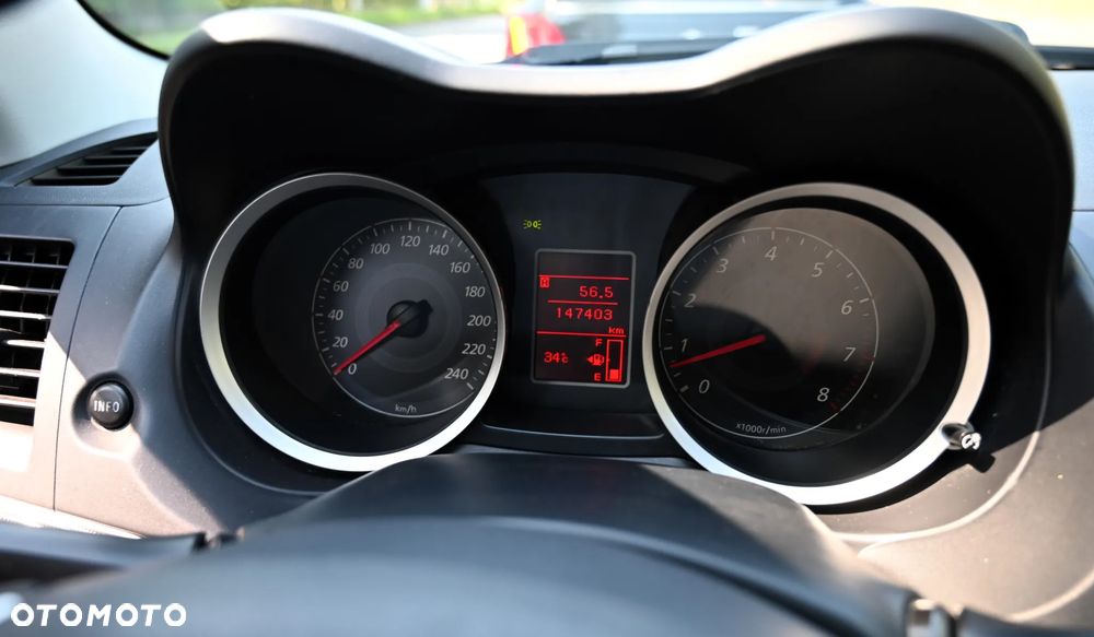 Mitsubishi Lancer - 28