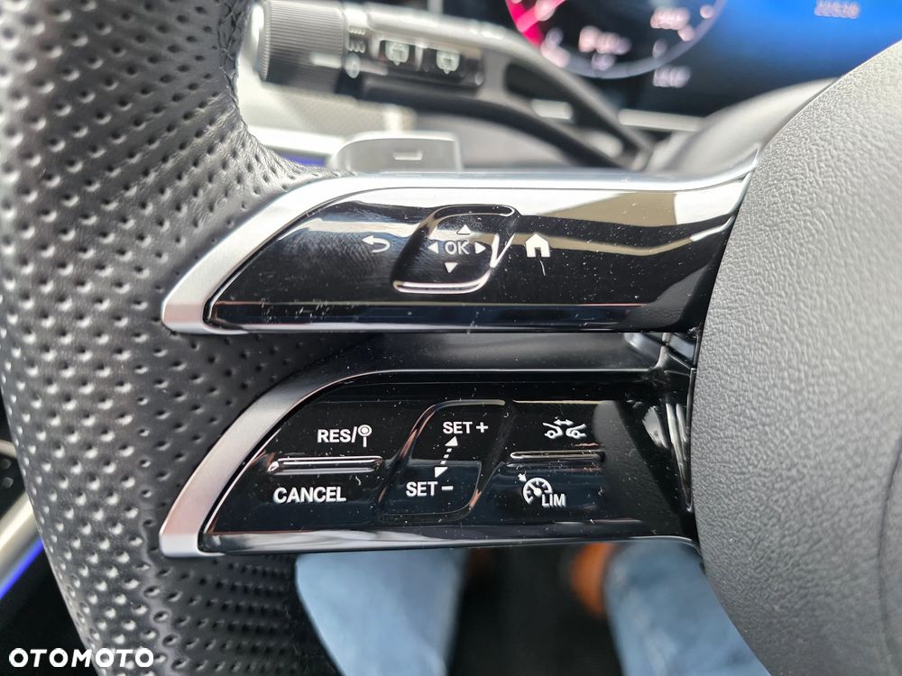 Mercedes-Benz GLC 200 mHEV 4-Matic AMG Line - 34