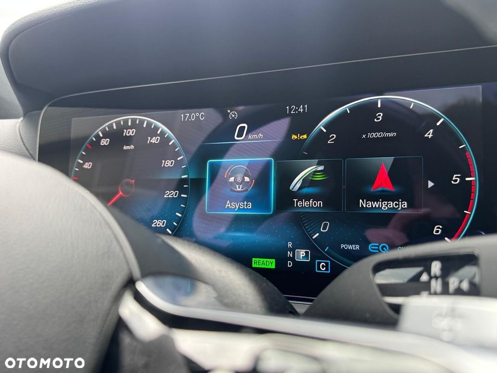 Mercedes-Benz Klasa E 220 d 4-Matic AMG - 26