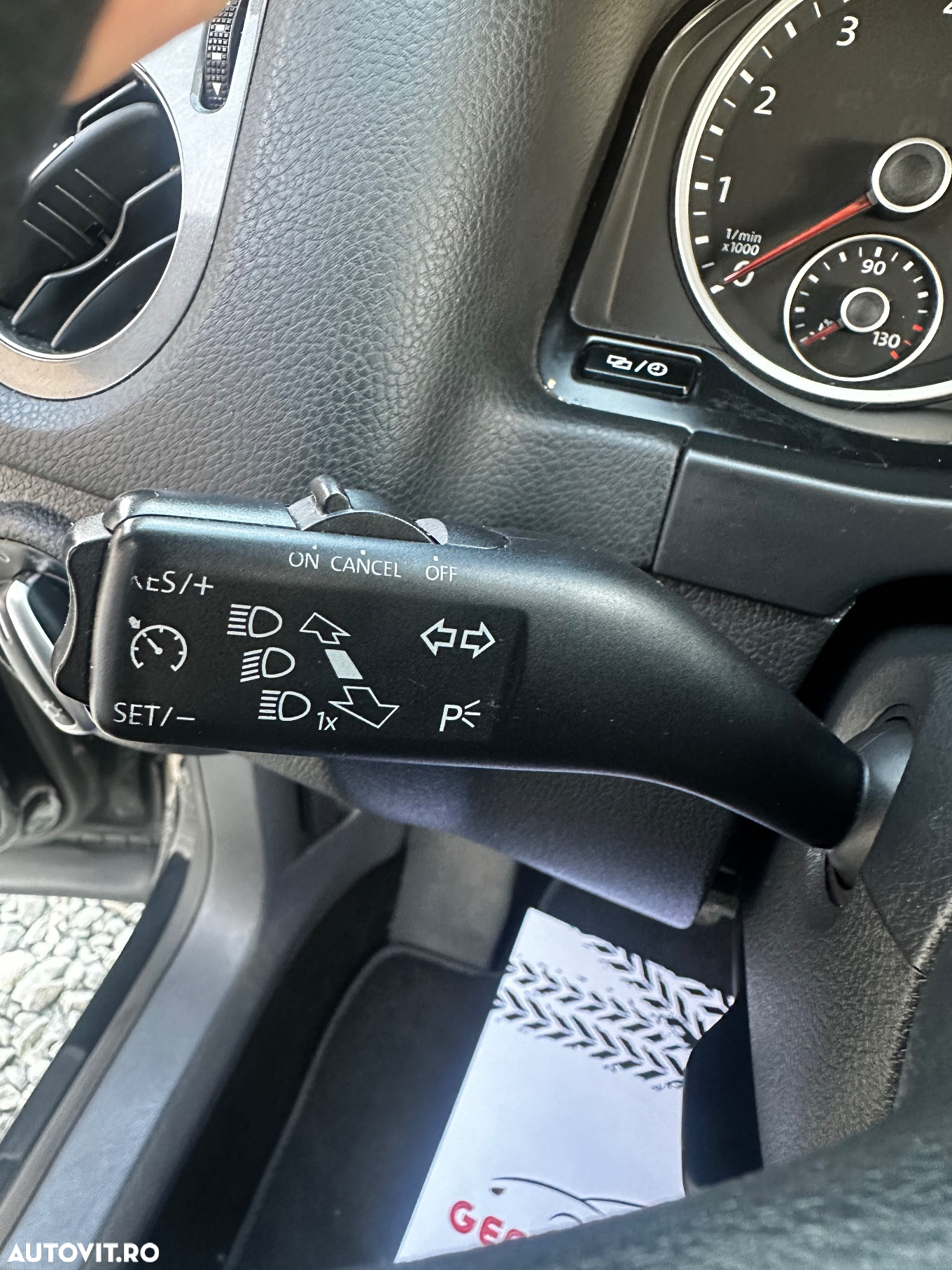 Volkswagen Tiguan 1.4 TSI BlueMotion Technology Exclusive - 16
