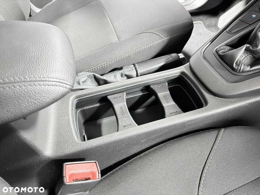 Ford Focus 1.0 EcoBoost 99g Start-Stopp-System SYNC Edition - 27