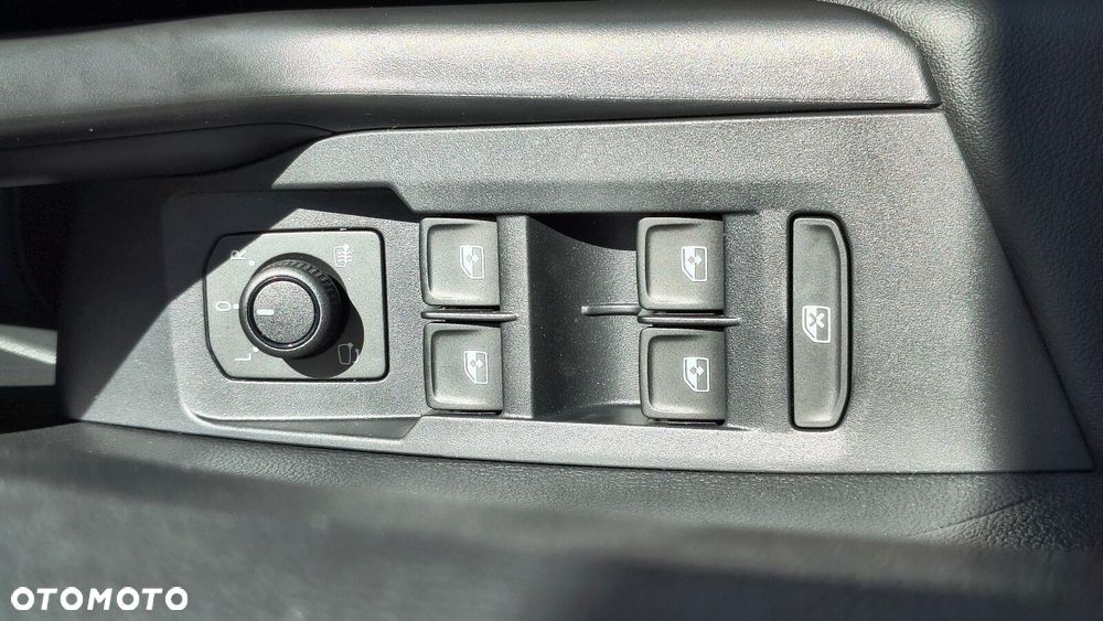 Volkswagen T-Cross - 11