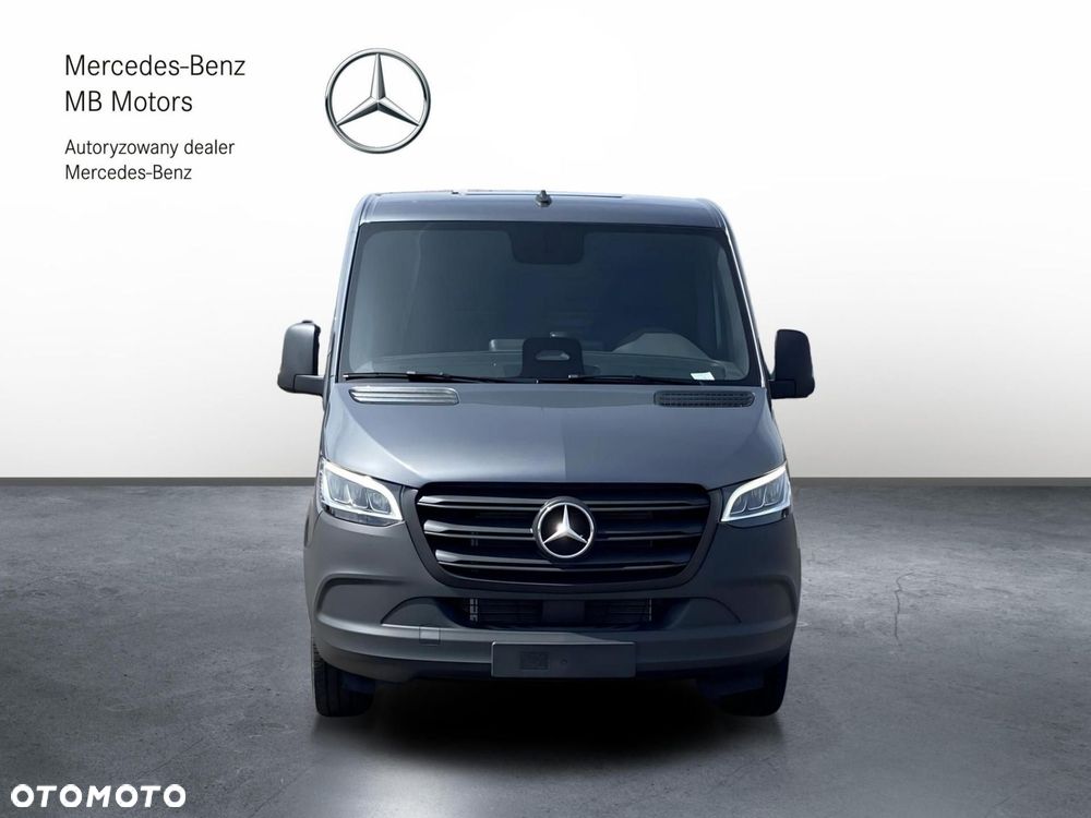Mercedes-Benz Sprinter - 9