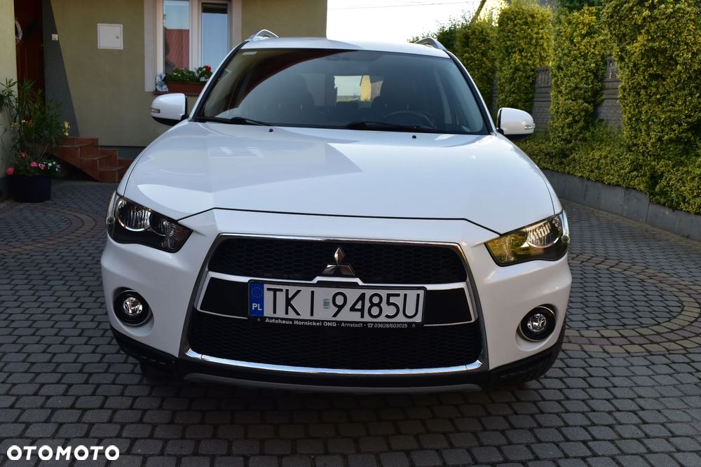 Mitsubishi Outlander 2.0 2WD Inform - 2