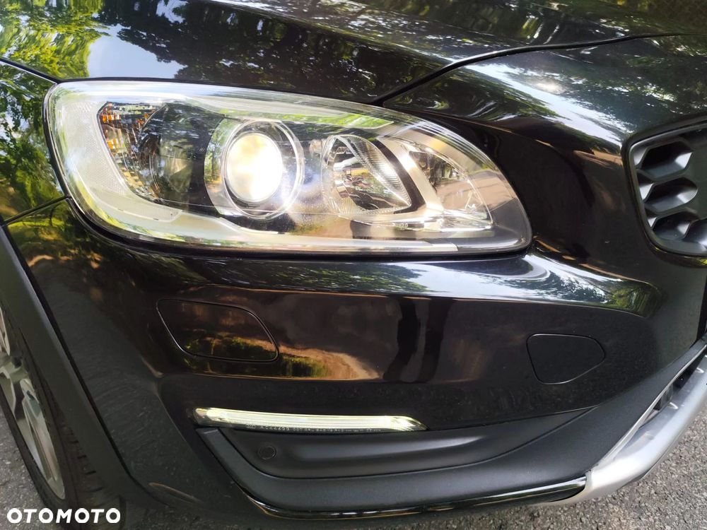Volvo V60 Cross Country - 22