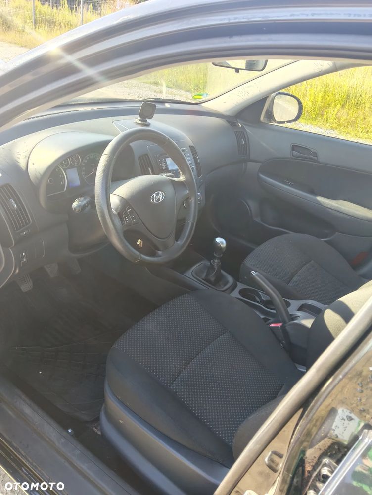 Hyundai i30 1.4 Classic - 8