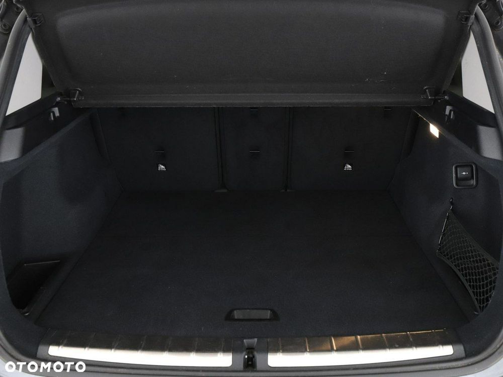 BMW X1 sDrive20d xLine - 21