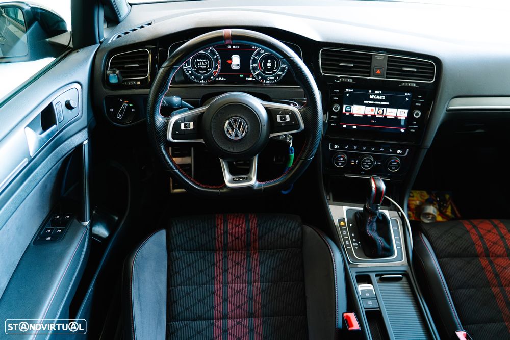 VW Golf 2.0 TSI GTi TCR DSG - 12