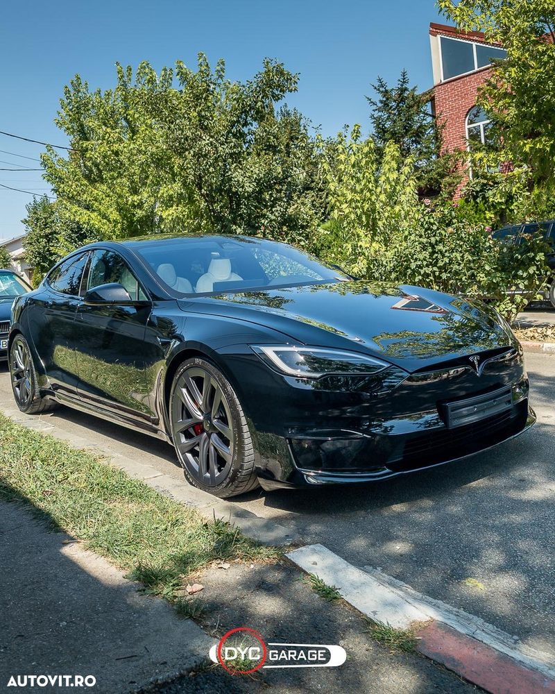 Tesla Model S Plaid - 2