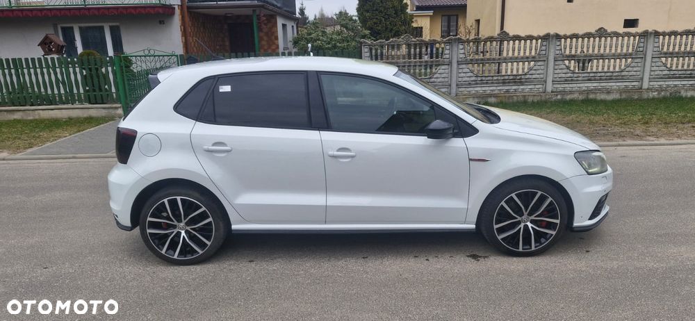 Volkswagen Polo 1.8 TSI (Blue Motion Technology) DSG GTI - 2