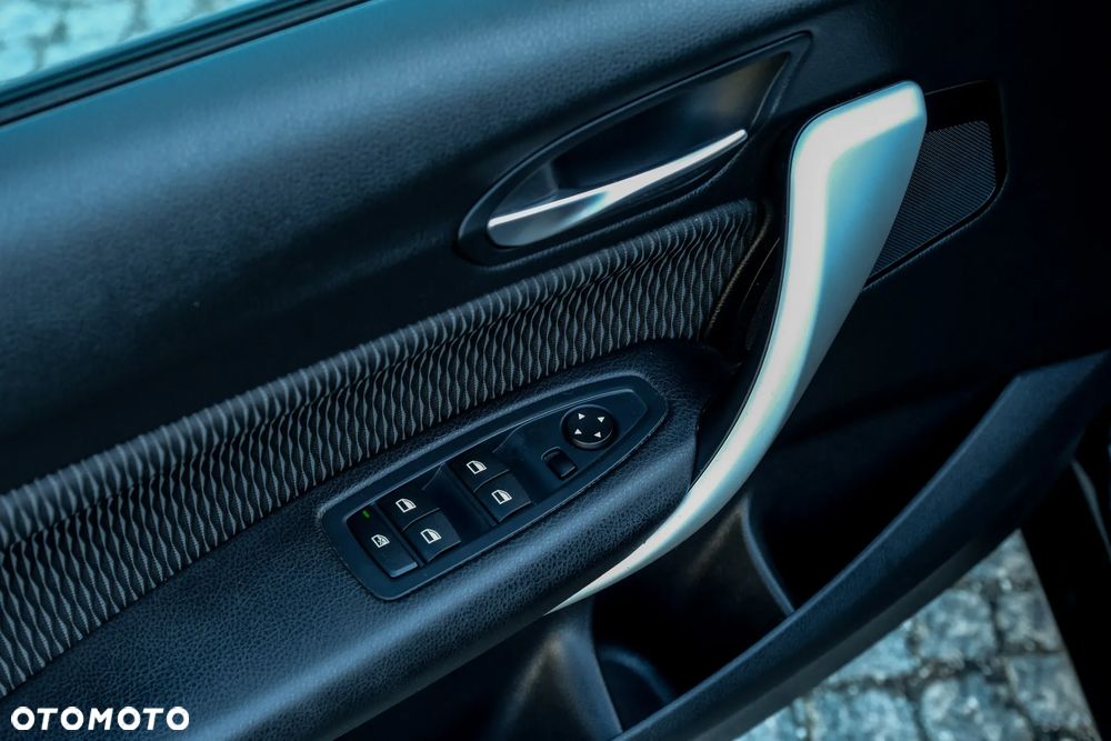 BMW Seria 1 120d Sport-Aut - 13