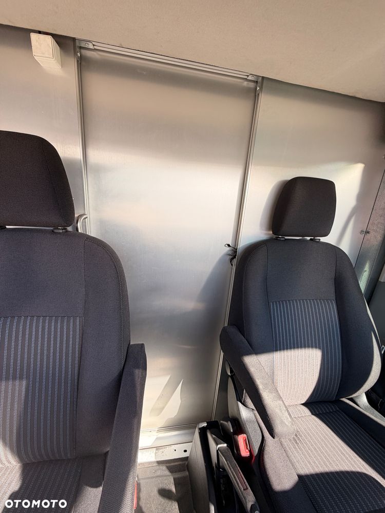 Ford Transit - 26