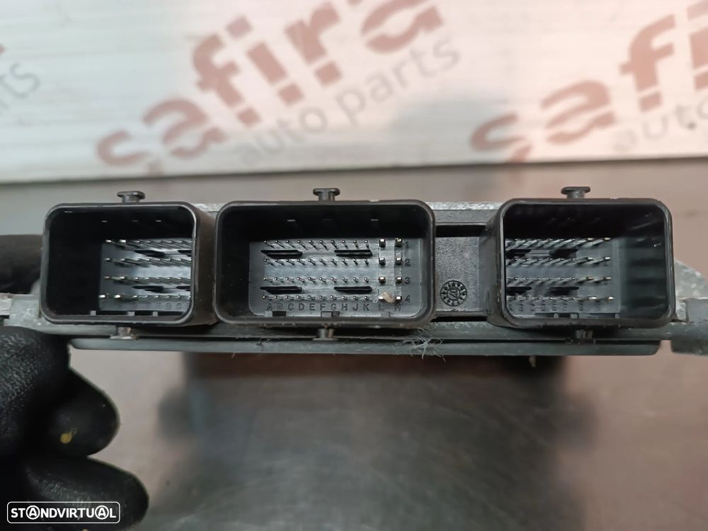 CENTRALINA DO MOTOR RENAULT CLIO III 1.2i 16V SIM32 S120200105A 8200522357 8200510536 - 2