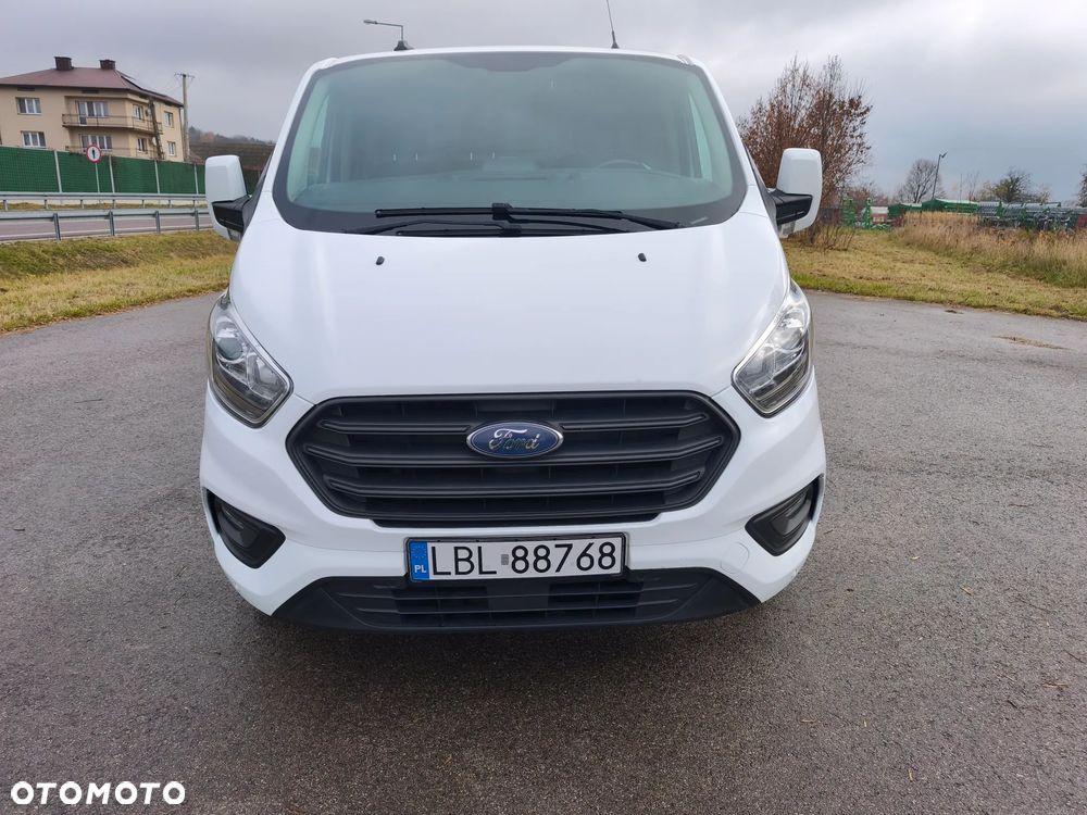 Ford TRANSIT CUSTOM - 16