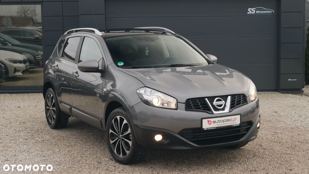 Nissan Qashqai - 2