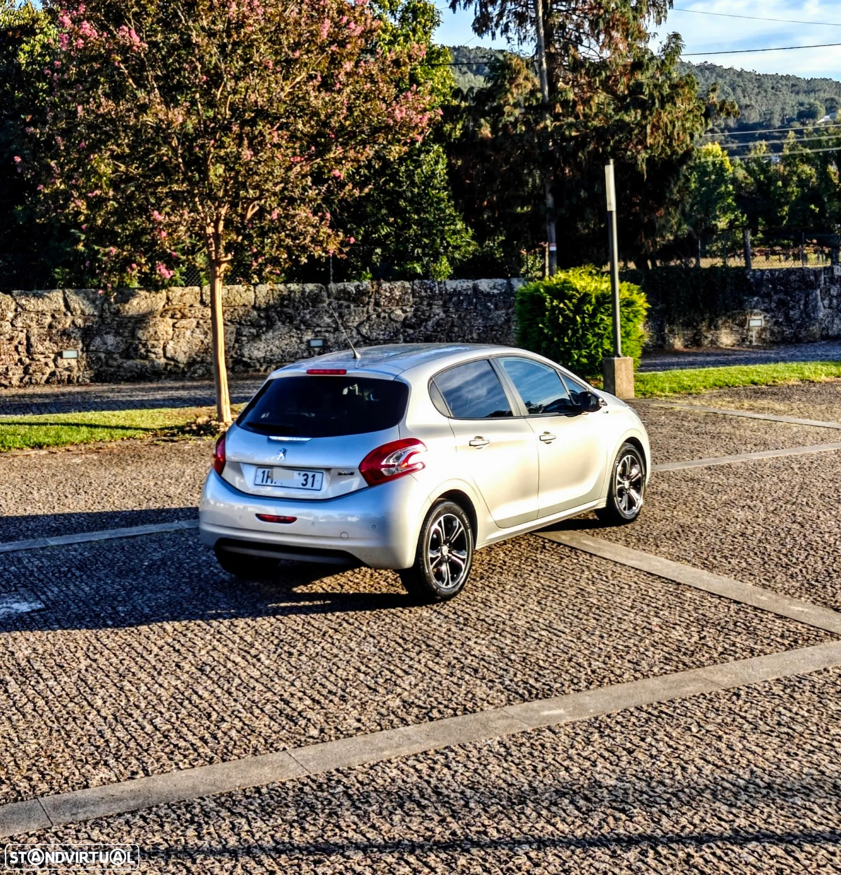 Peugeot 208 1.2 PureTech Style - 15