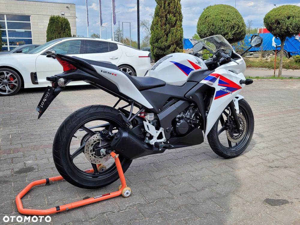Honda CBR - 6