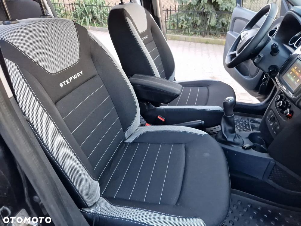 Dacia Sandero Stepway 0.9 TCe Laureate S&S - 24
