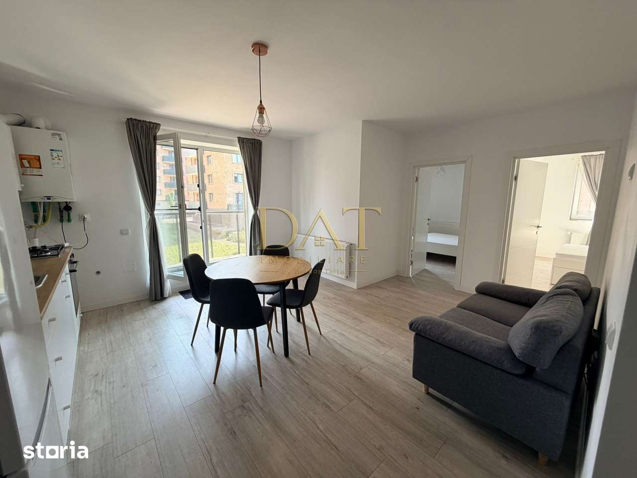 Apartament 3 camere, et intermediar, loc de parcare, BETA RESIDENCE — fotografia 1