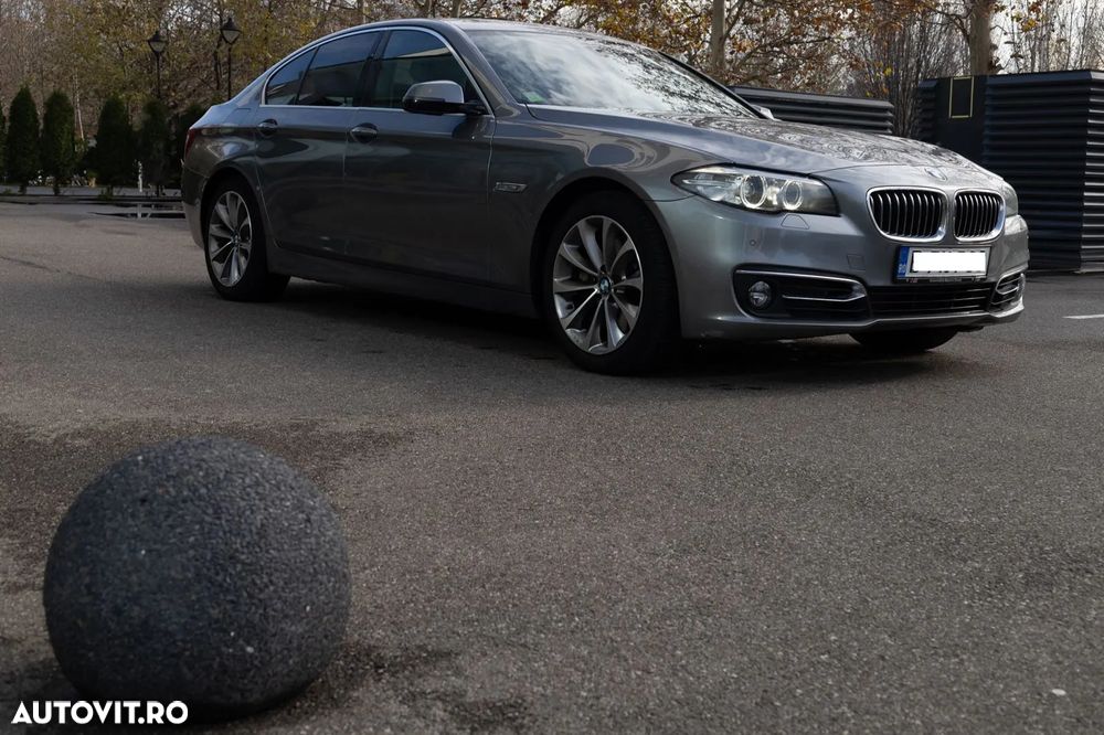 BMW Seria 5 525d xDrive Touring Aut. Modern Line - 6