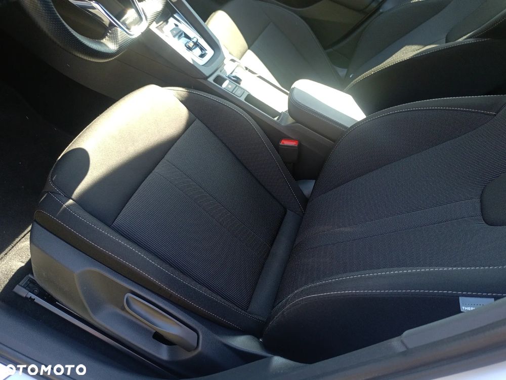 Skoda Octavia 2.0 TDI DSG Sportline - 20