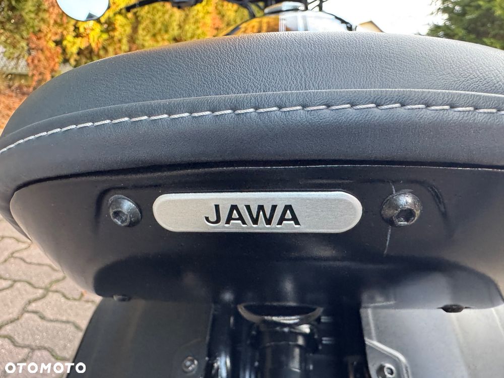 Jawa 350 42 Bobber - 17