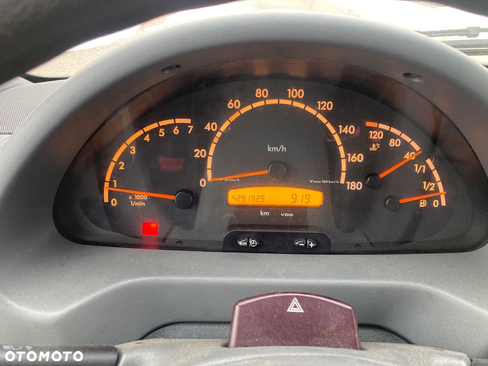 Mercedes-Benz 616 - 14