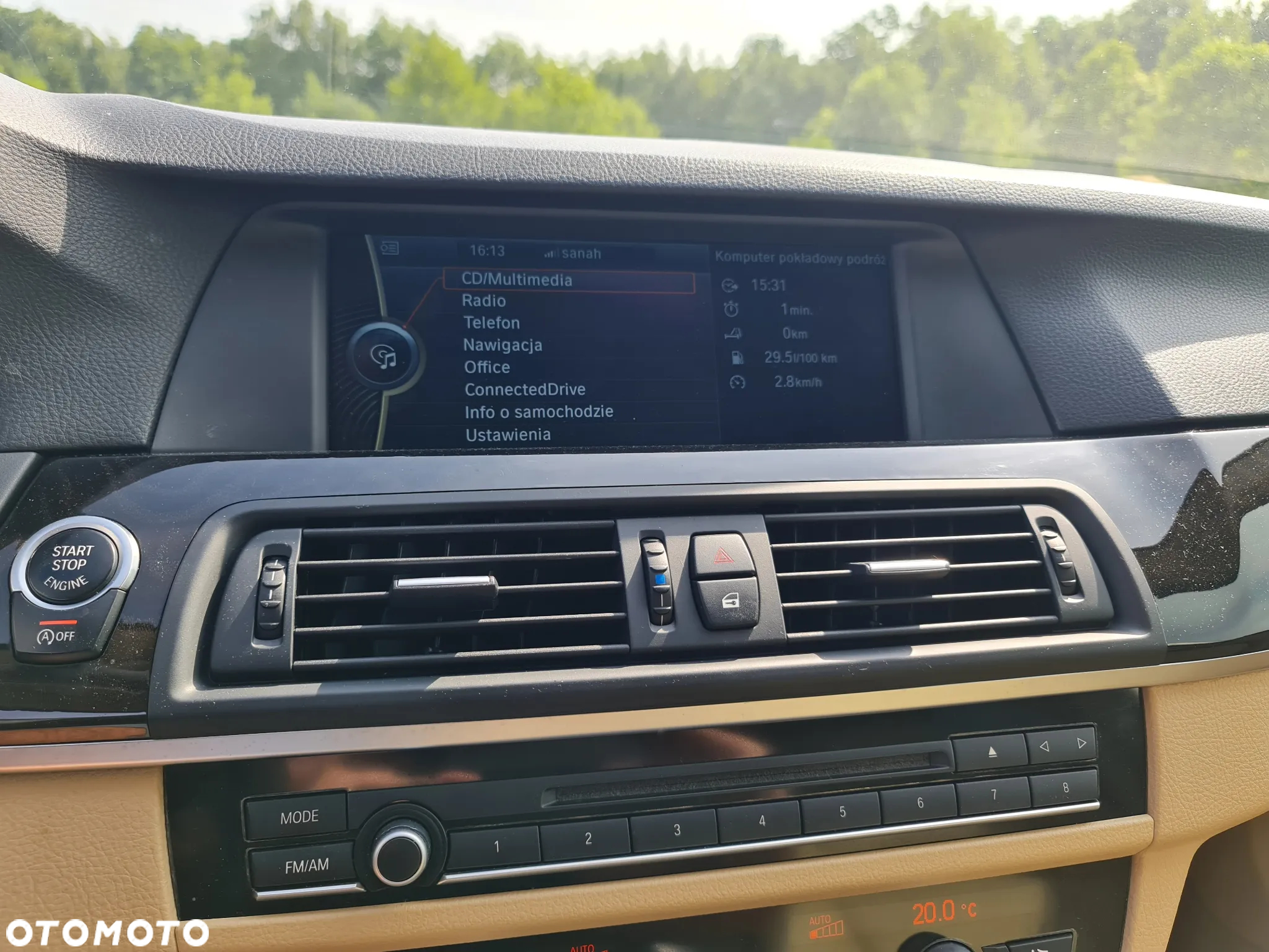BMW Seria 5 528i xDrive - 33