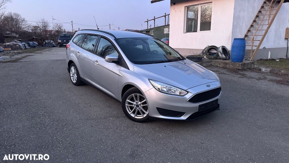Ford Focus 1.5 TDCi DPF Start-Stopp-System Business - 2