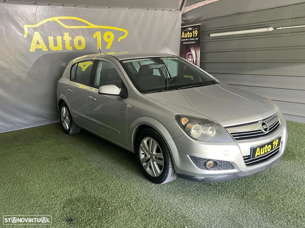 Opel Astra 1.3 CDTI Enjoy - 1