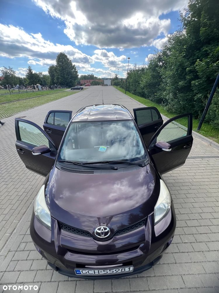 Toyota Urban Cruiser - 5