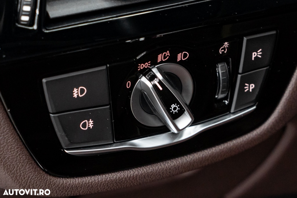 BMW Seria 5 530e AT PHEV - 37