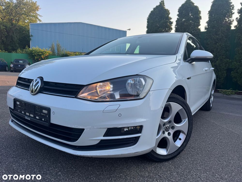 Volkswagen Golf 1.2 TSI BMT Trendline Perfectline - 2