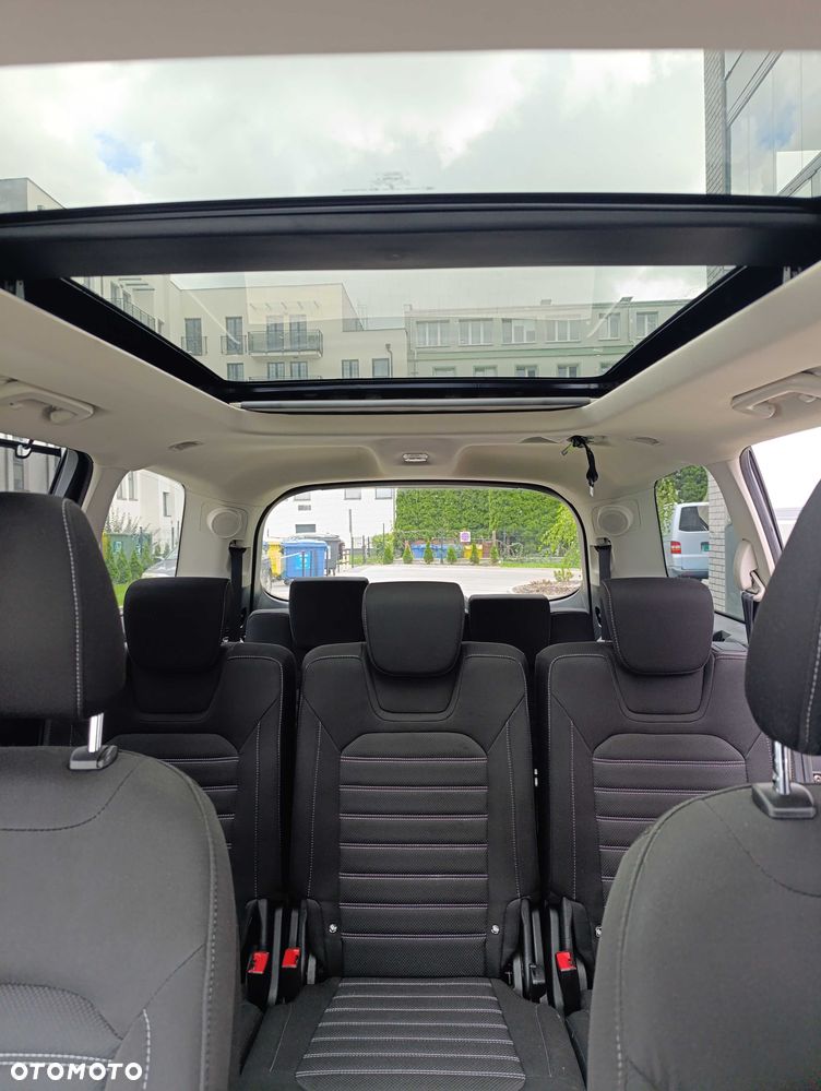 Ford Galaxy - 7