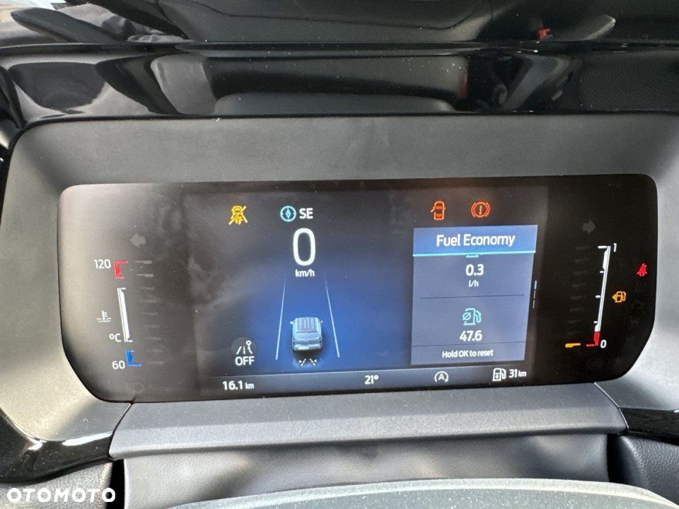 Ford Transit Courier - 14