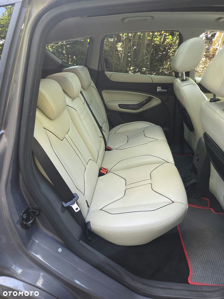 Ford Kuga 2.5 Individual - 4