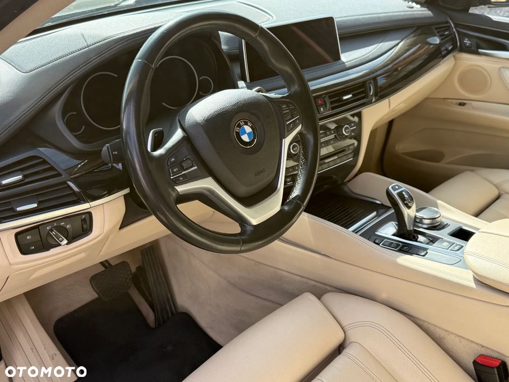 BMW X6 xDrive30d - 23