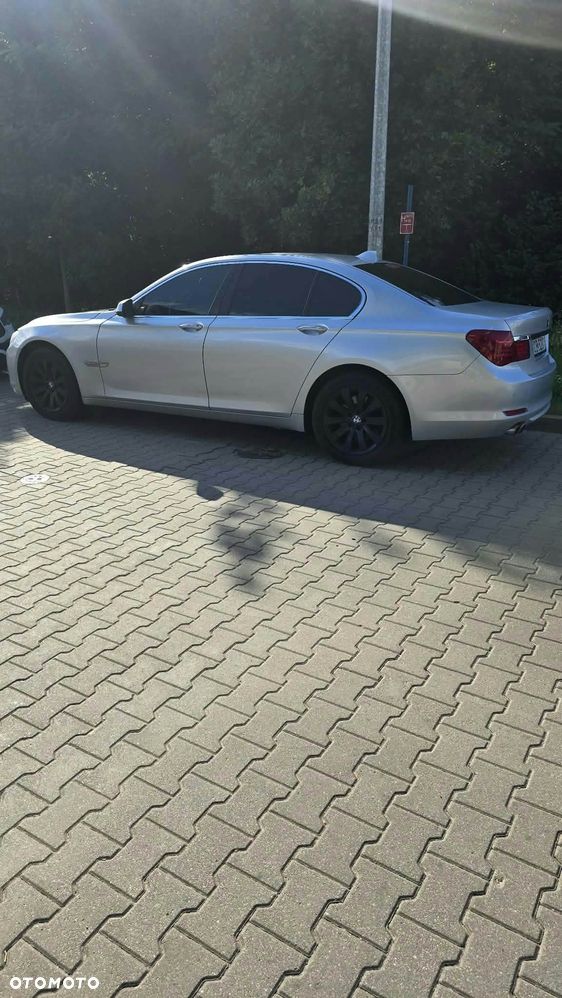 BMW Seria 7 - 4