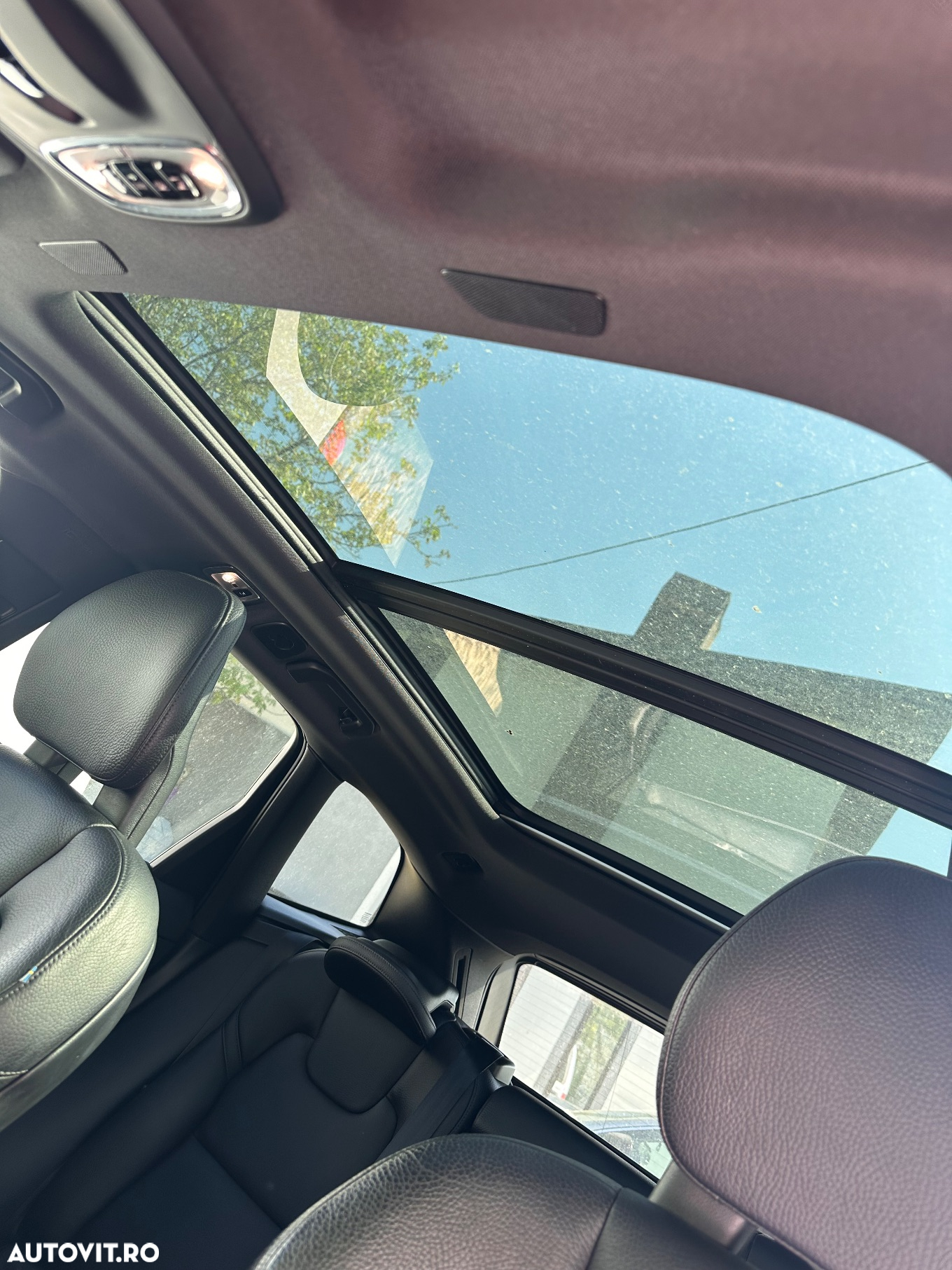Volvo XC 60 D5 AWD Inscription - 11