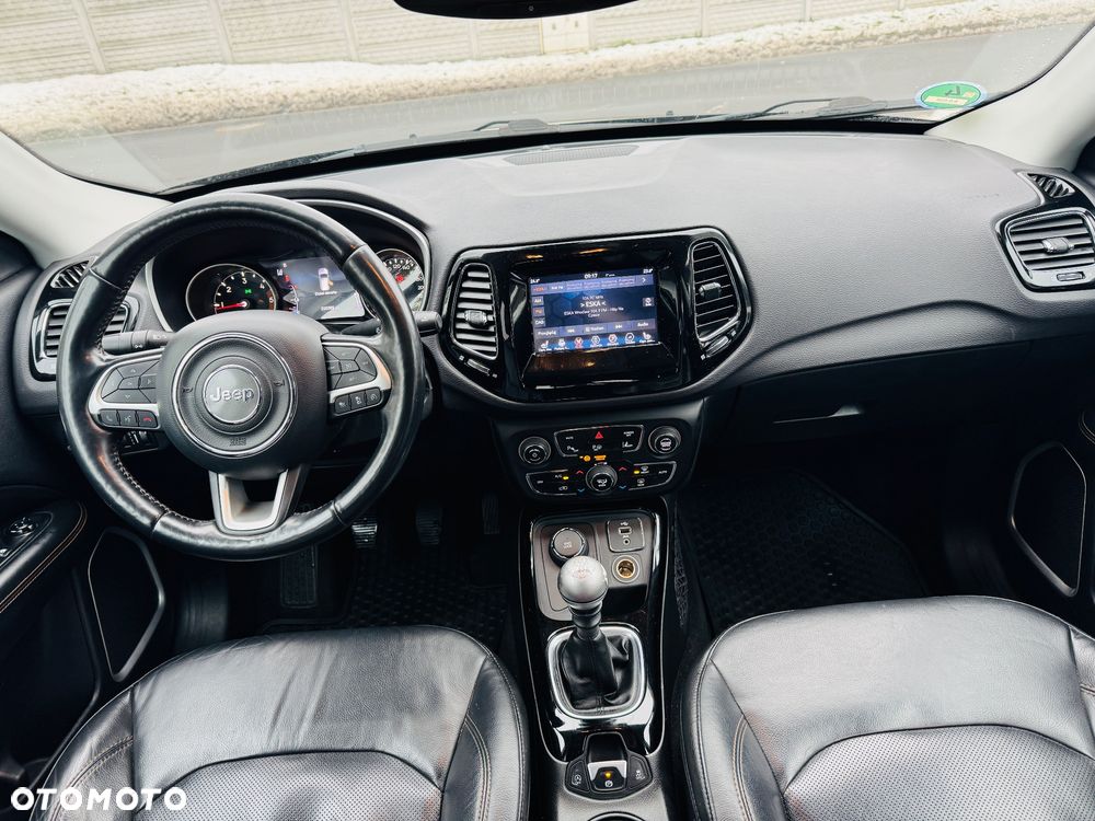 Jeep Compass 2.0 MultiJet Active Drive Limited - 16