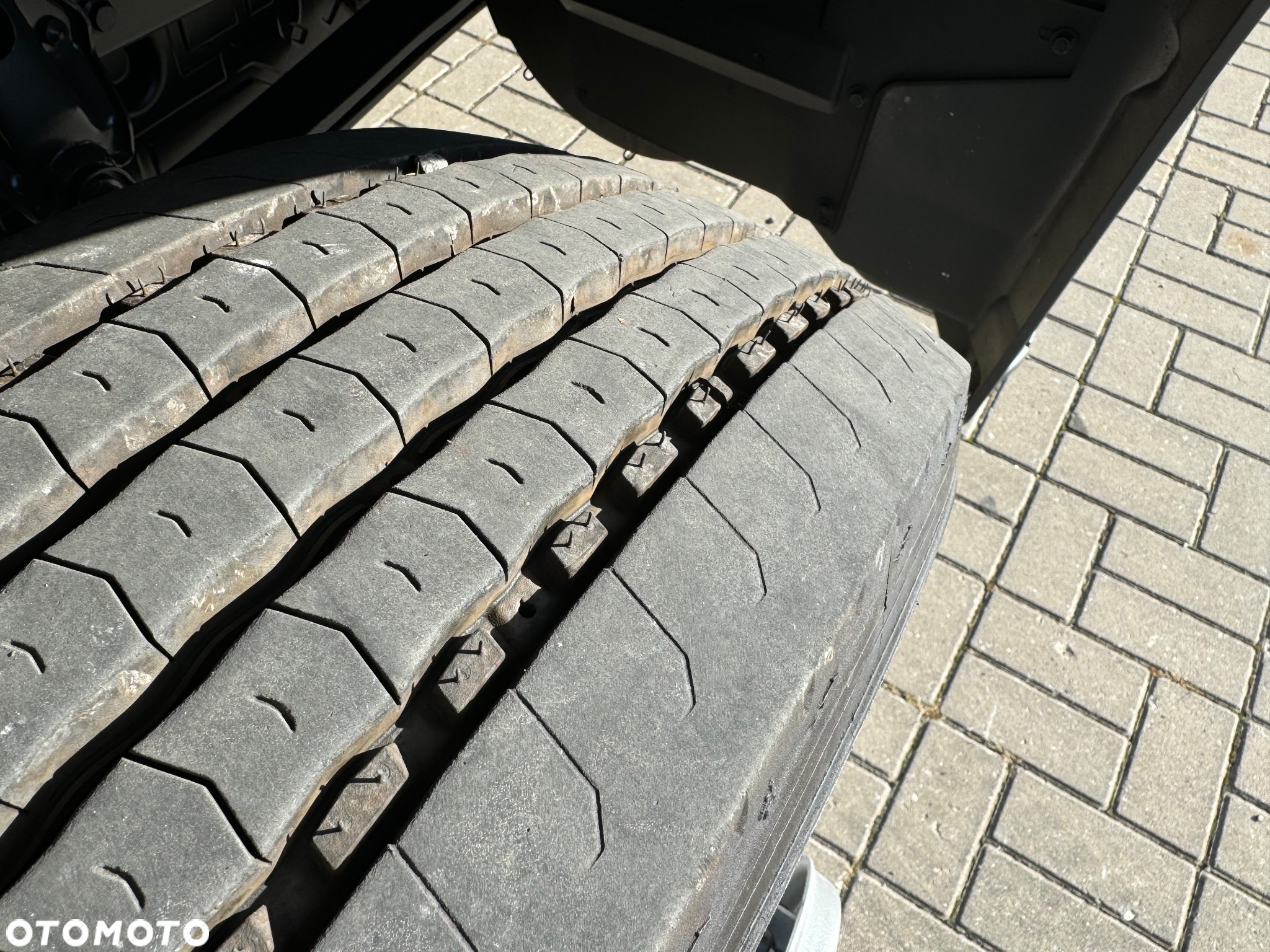 Mercedes-Benz ATEGO 1230 KONTENER 7.50m WINDA - 27
